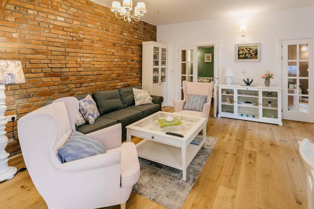 Old Town Apartment Delux Краков Экстерьер фото