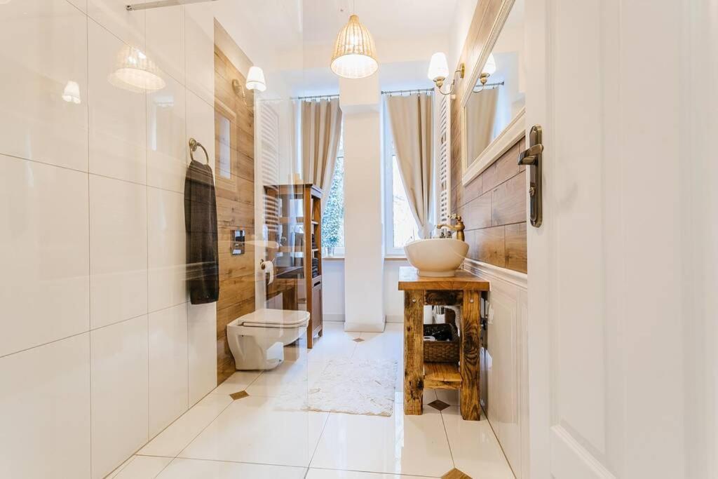 Old Town Apartment Delux Краков Экстерьер фото